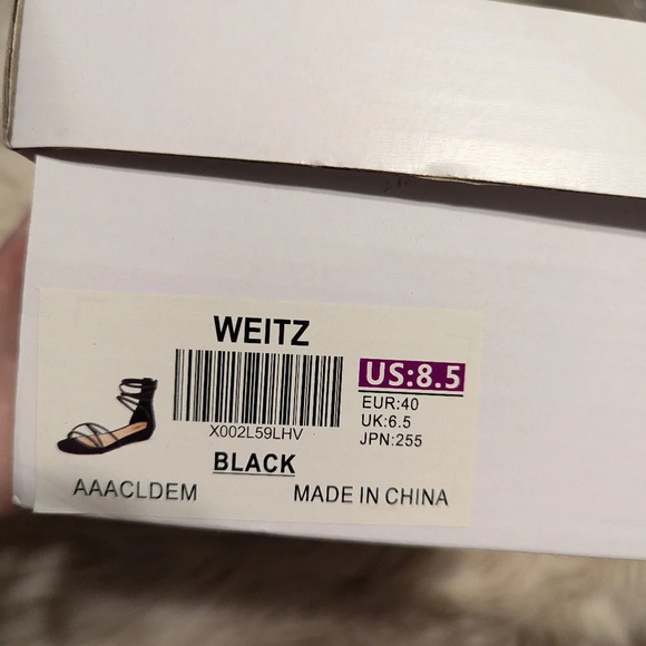 DREAM PAIRS Weltz ankle strap rhinestone low wedge sandal size 8.5 - Picture 3 of 7